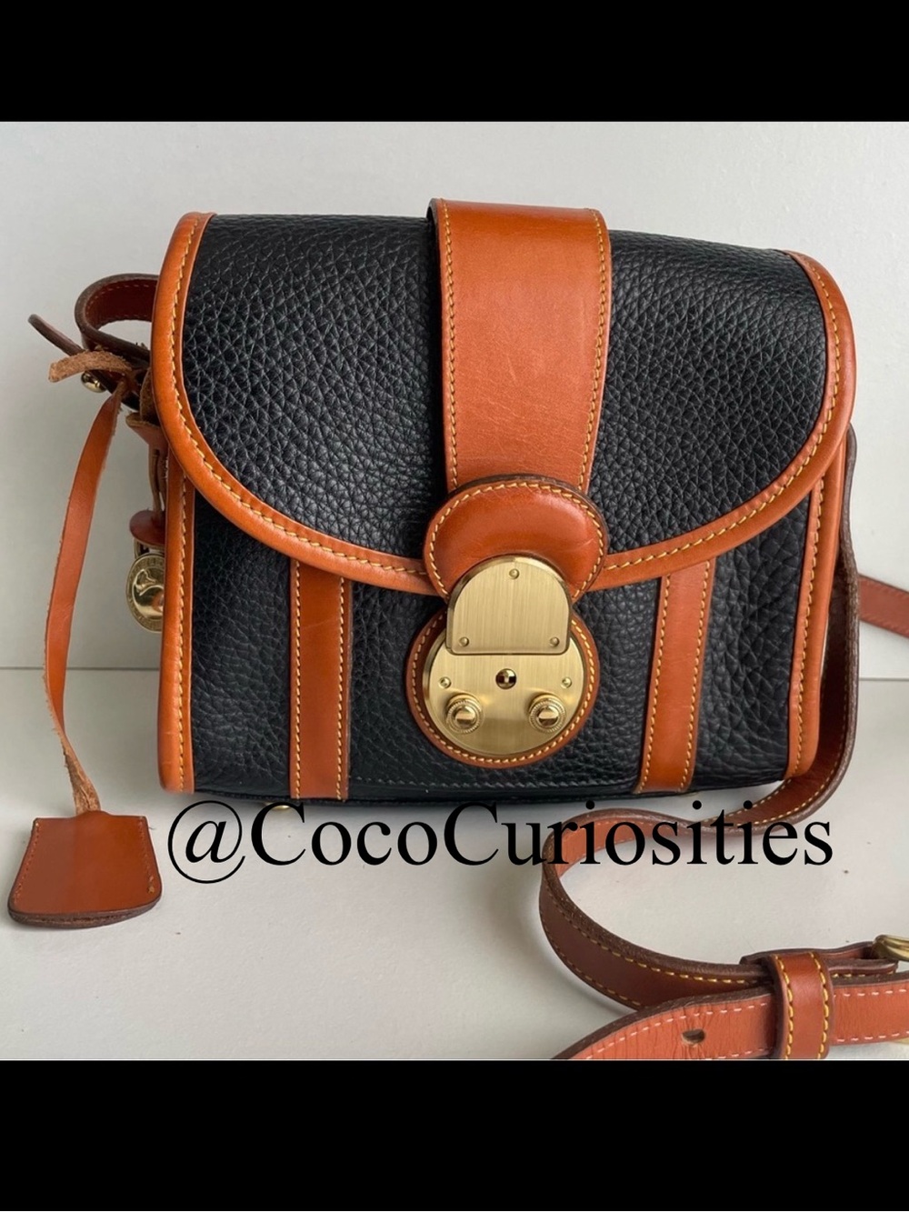 Rare Dooney and Bourke Mini Lockhart Leather Crossbody Bag